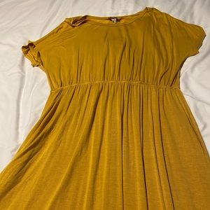 Xl MIDI mustard soft dress WITH pockets!
